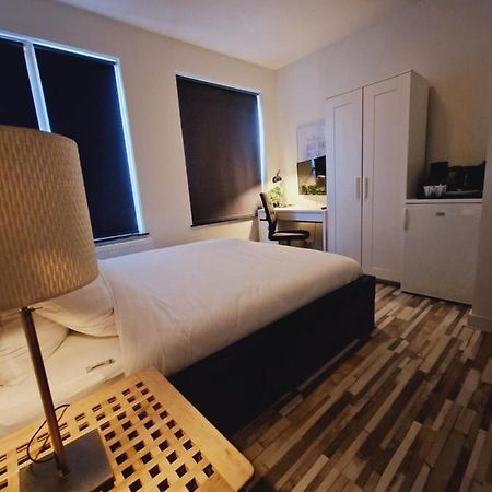 Room303 - Eindhoven - By T&S Luaran gambar