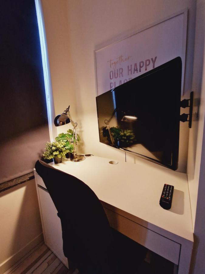 Room303 - Eindhoven - By T&S Luaran gambar