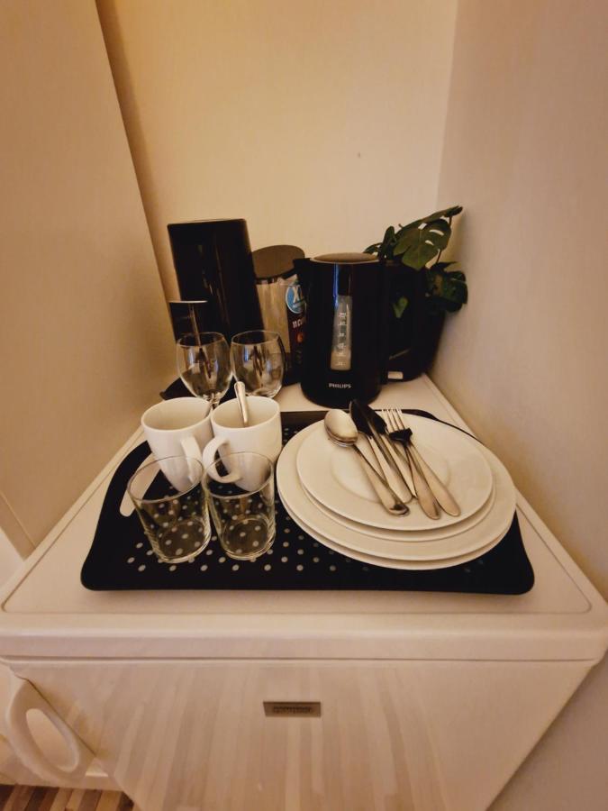 Room303 - Eindhoven - By T&S Luaran gambar